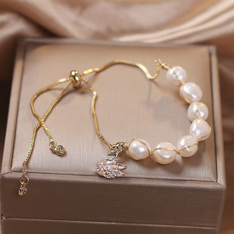 Feather White Stretch Swan