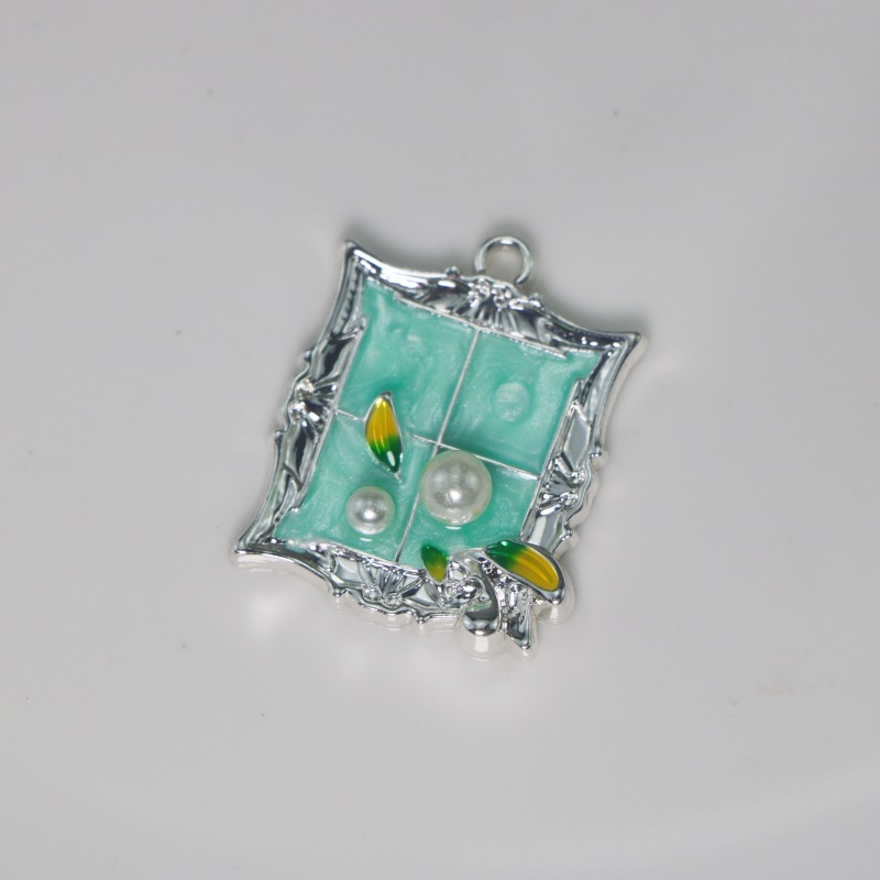 White k green