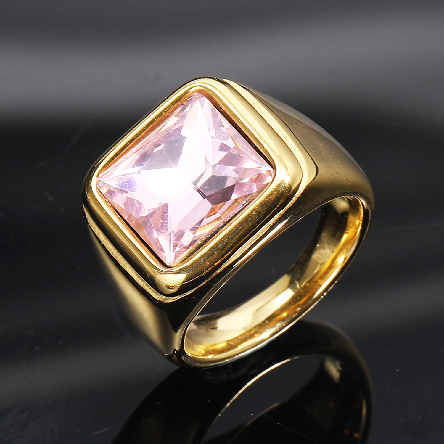 Gold pink gem