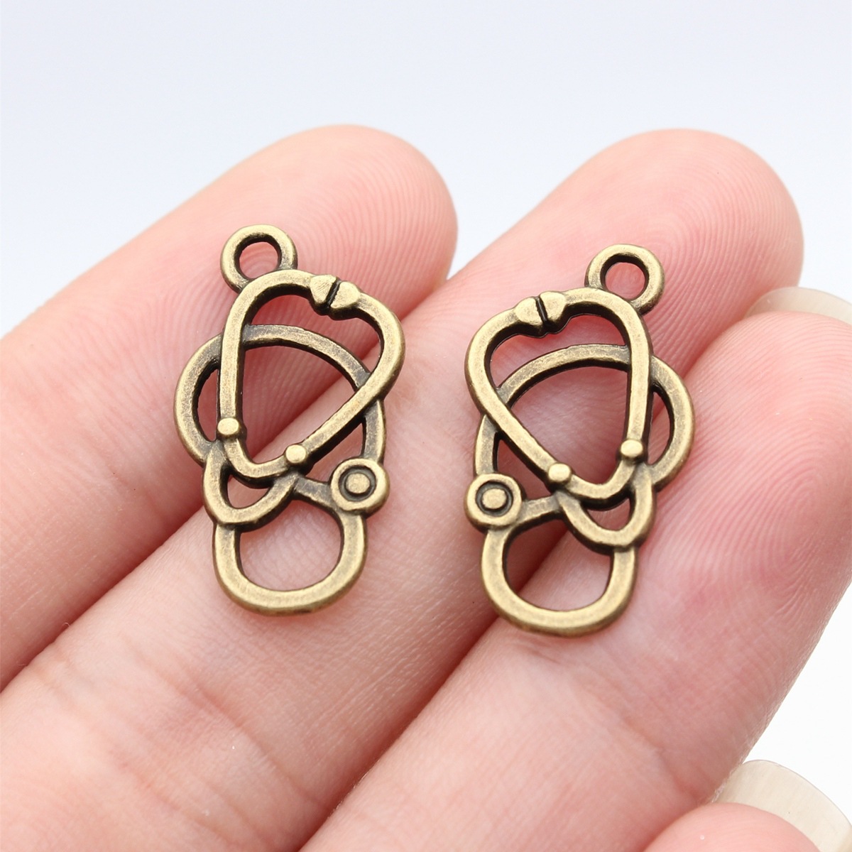 Bronze-