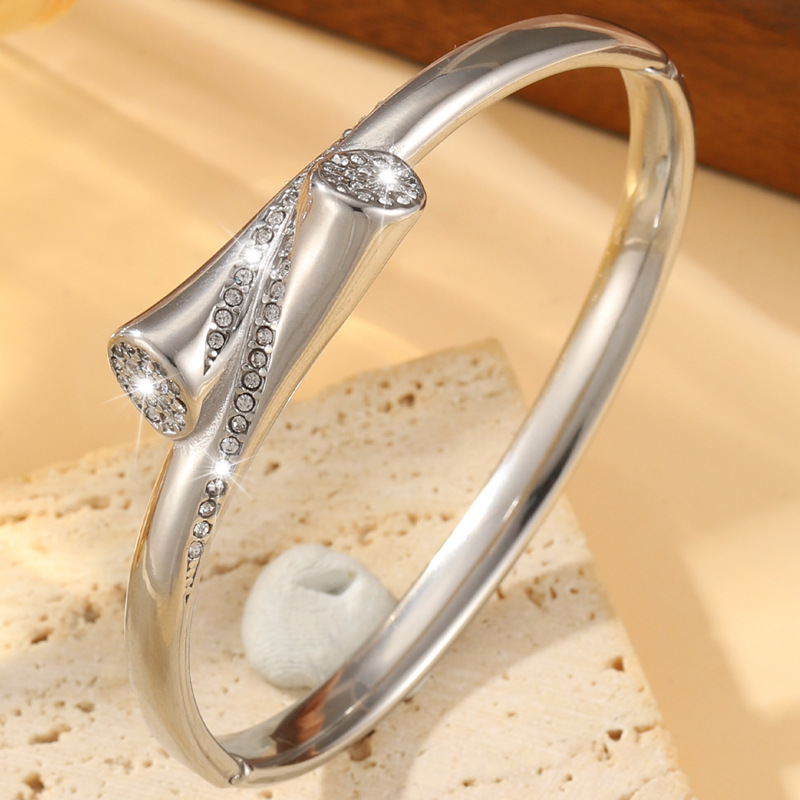 Silver white diamond