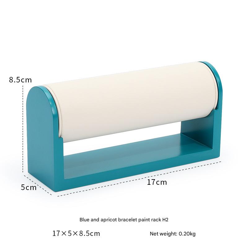 Blue background beige white surface large bracelet rack [paint base]]