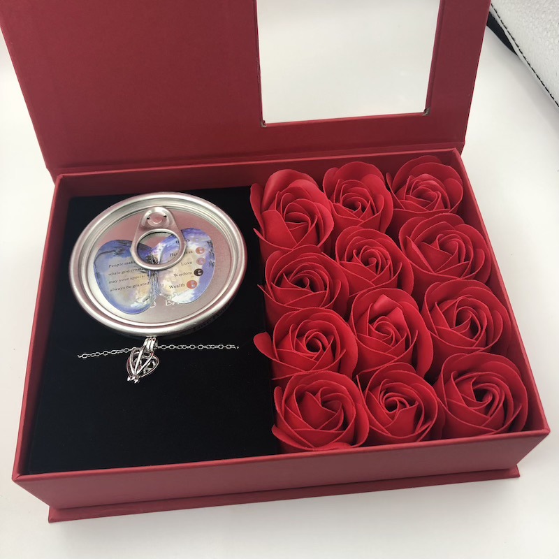 Red outer box + red flowers