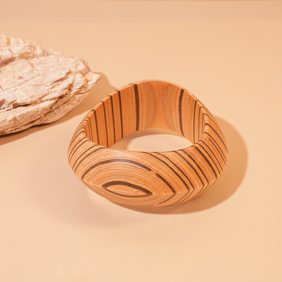 Bracelet - brown texture