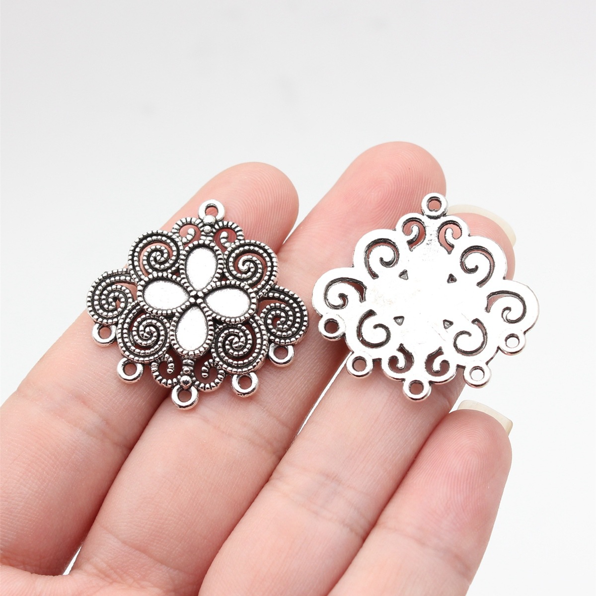 antique silver color