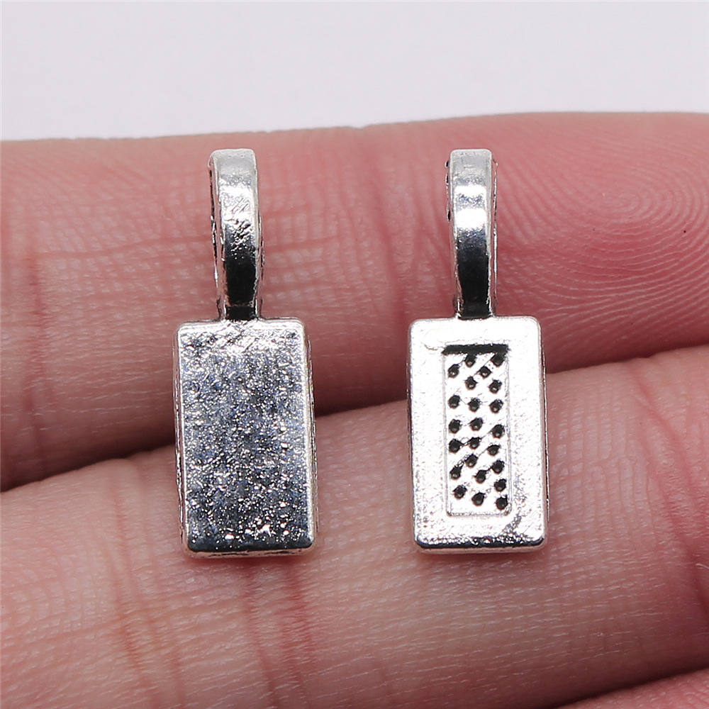antique silver color