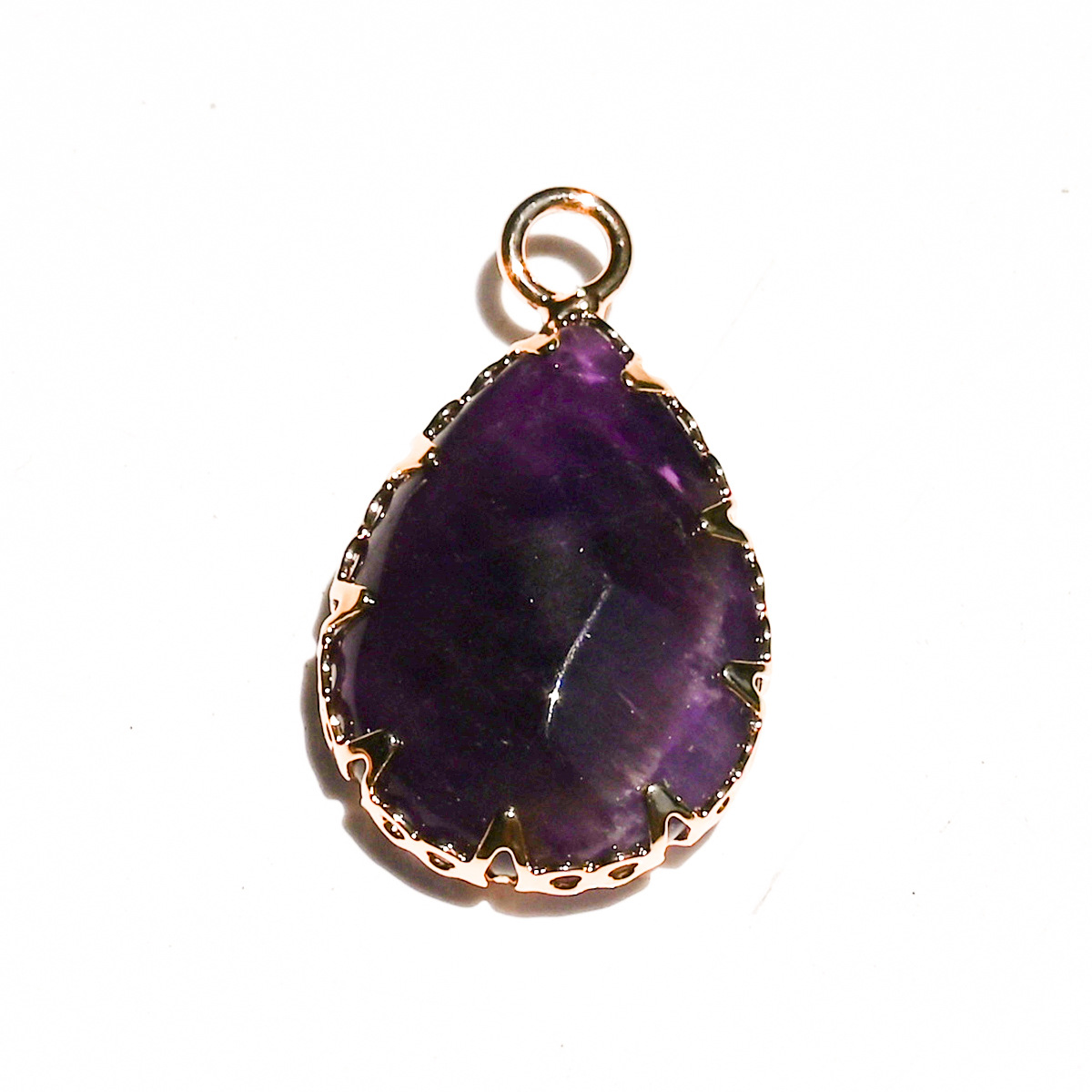 Amethyst (single hanging)
