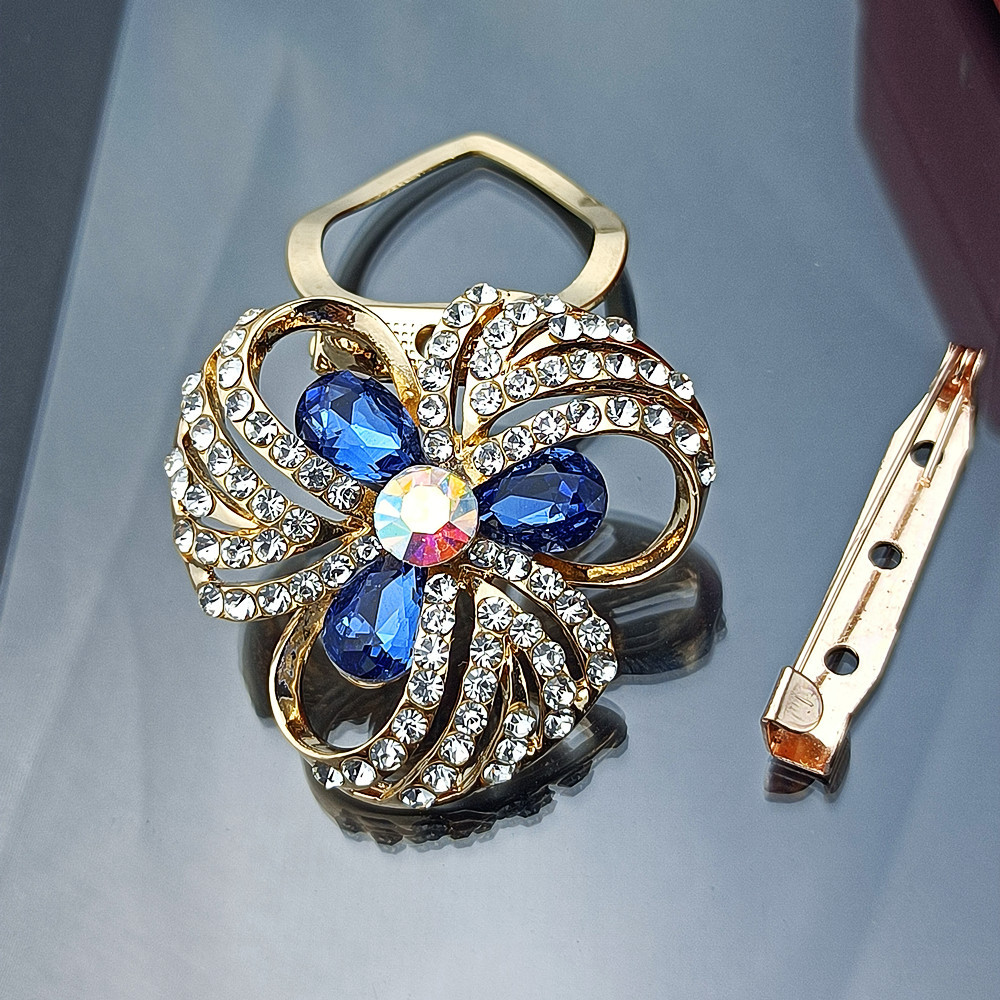 Three-leaf bead Blue