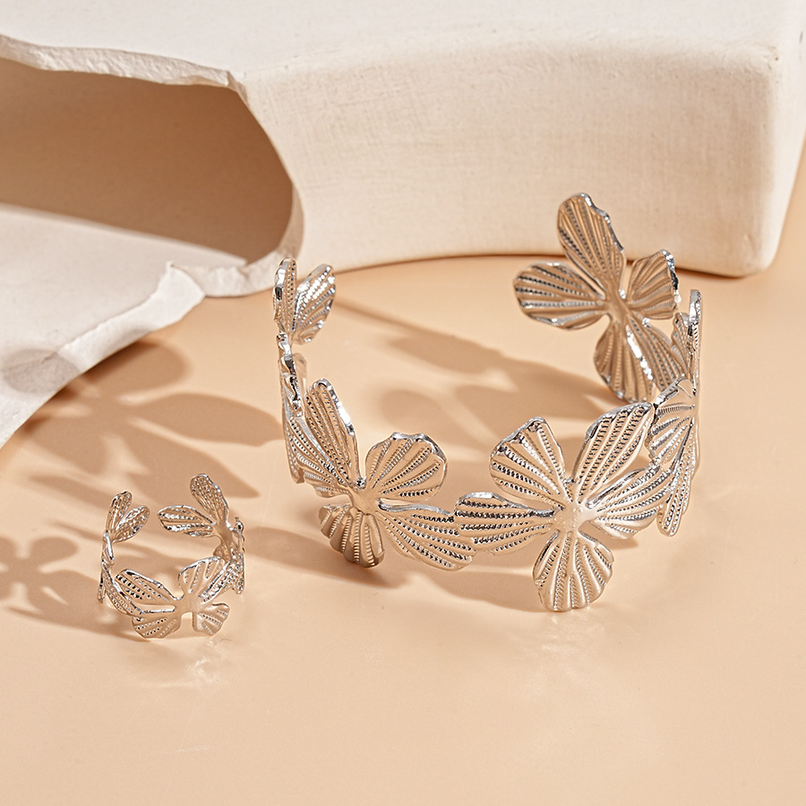 Bracelet-silver five-leaf flower (set of two)