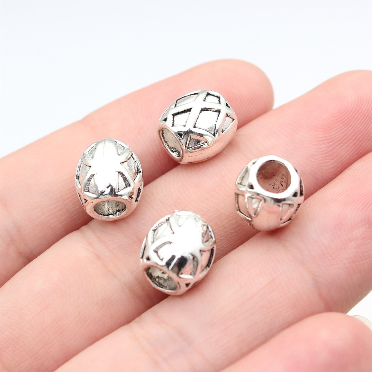 античный серебряный цвет