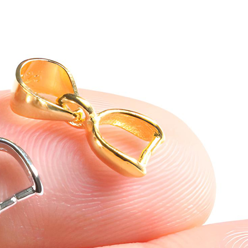 золотой цвет покрытием