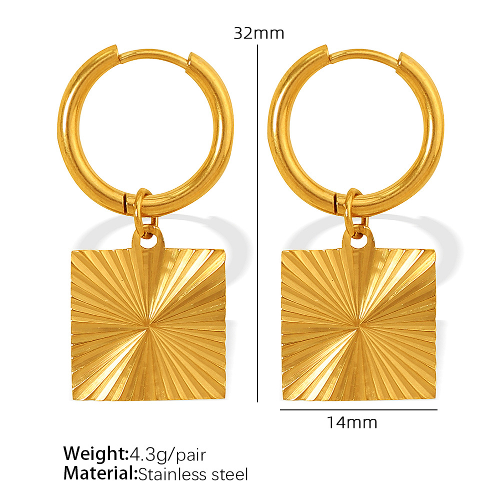 EH435 Gold Earrings