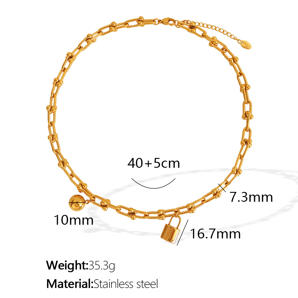 Collier