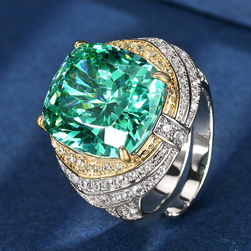 White gold bird's nest chapeala green ring