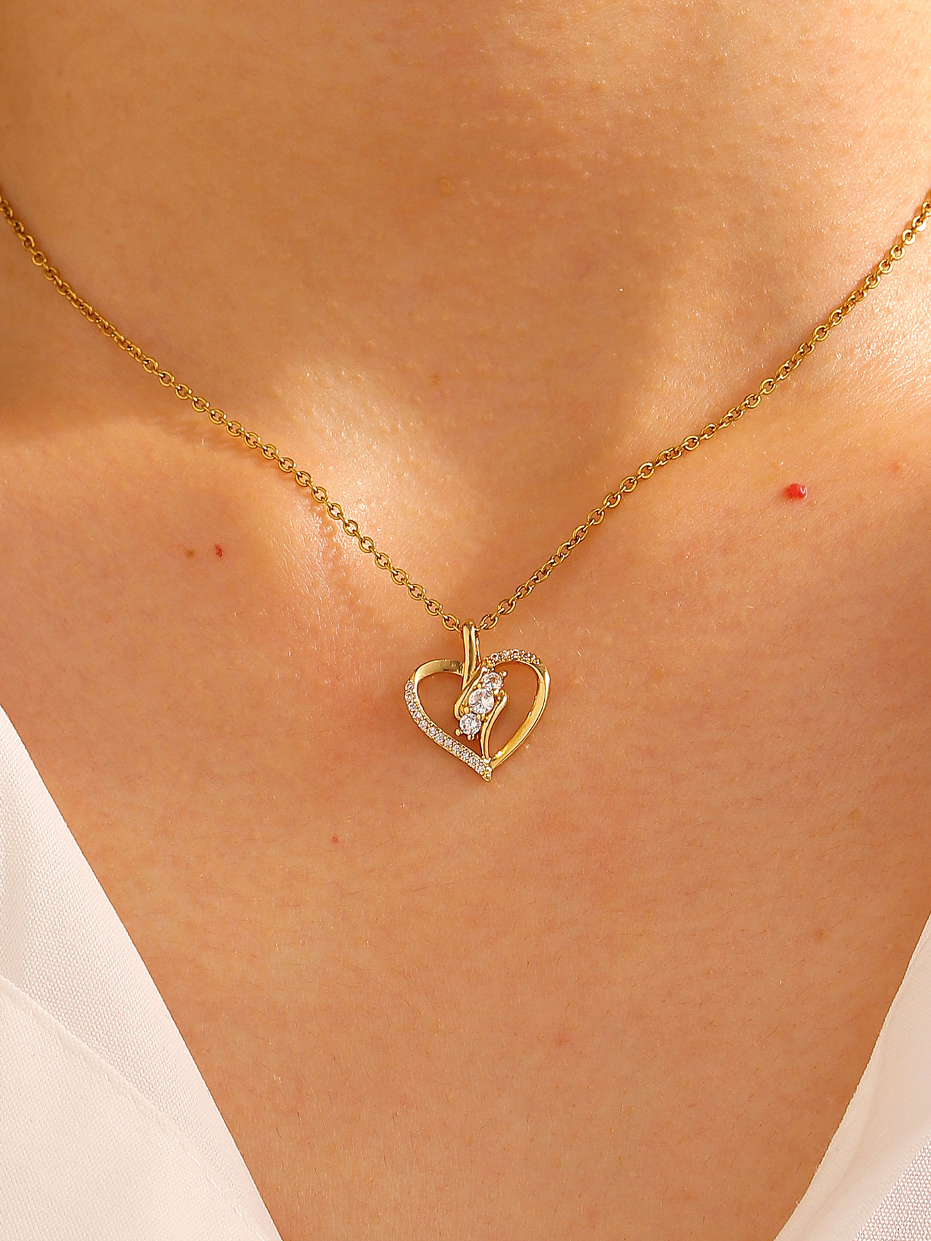 Kc gold three diamonds 4499