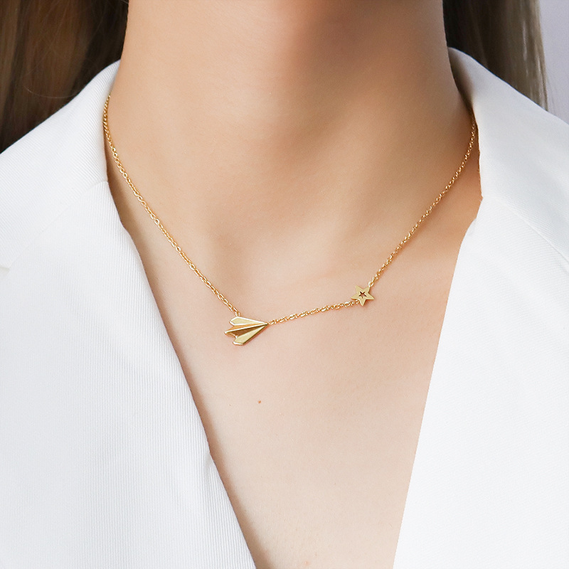 Steel necklace