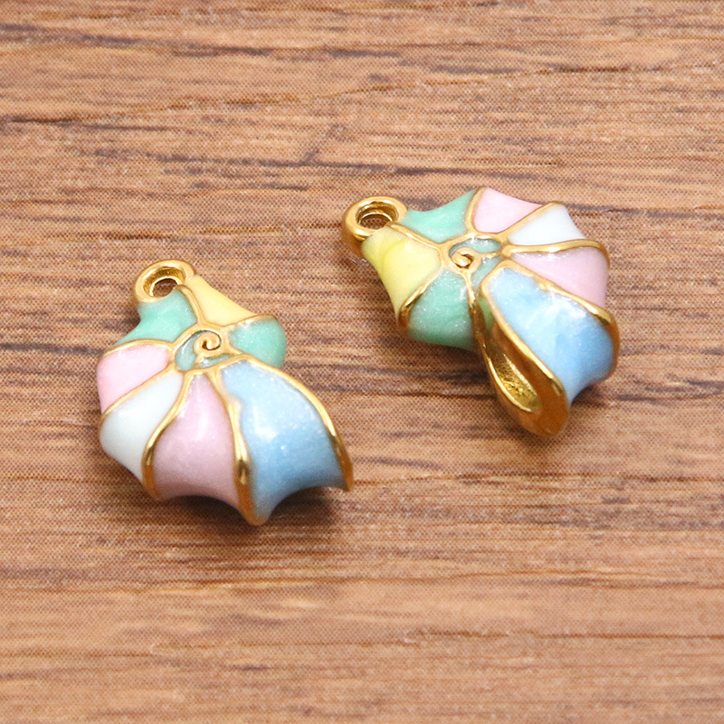 Double-sided conch 9X15mm