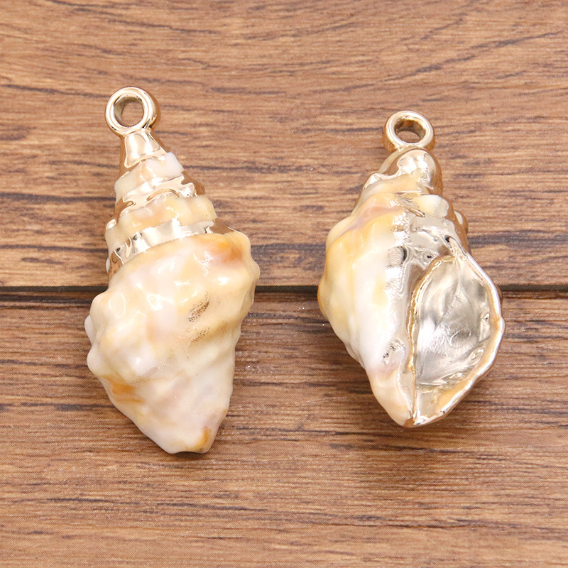 Shell No. 7 measures 17X40mm