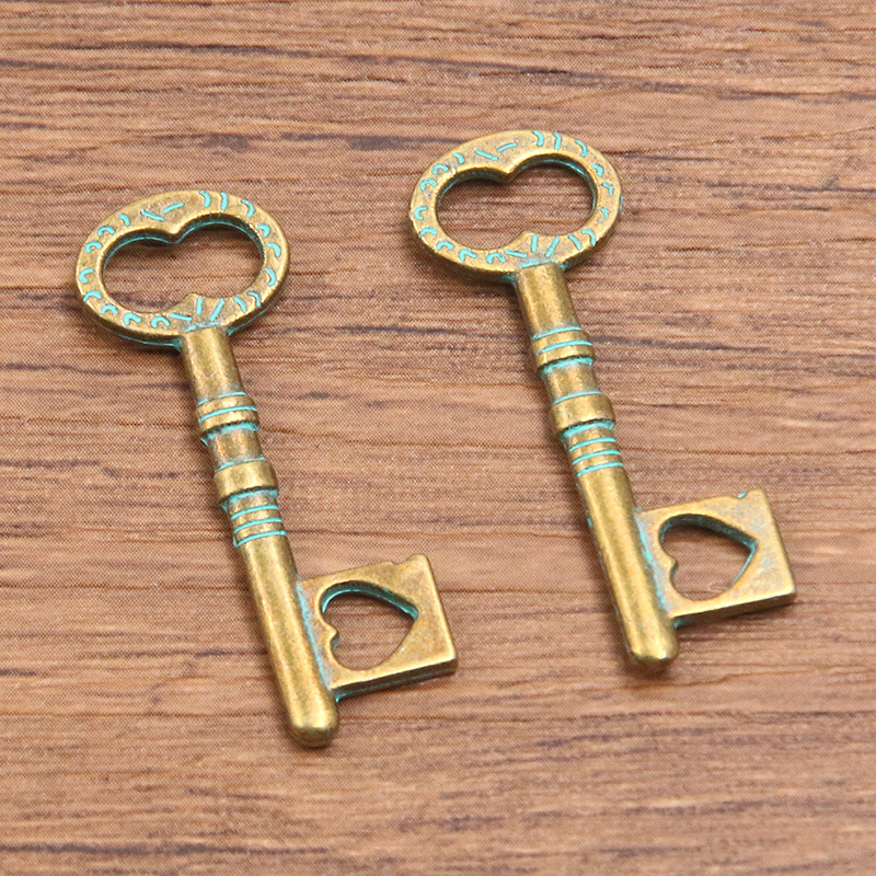 Key no. 1 14x34mm