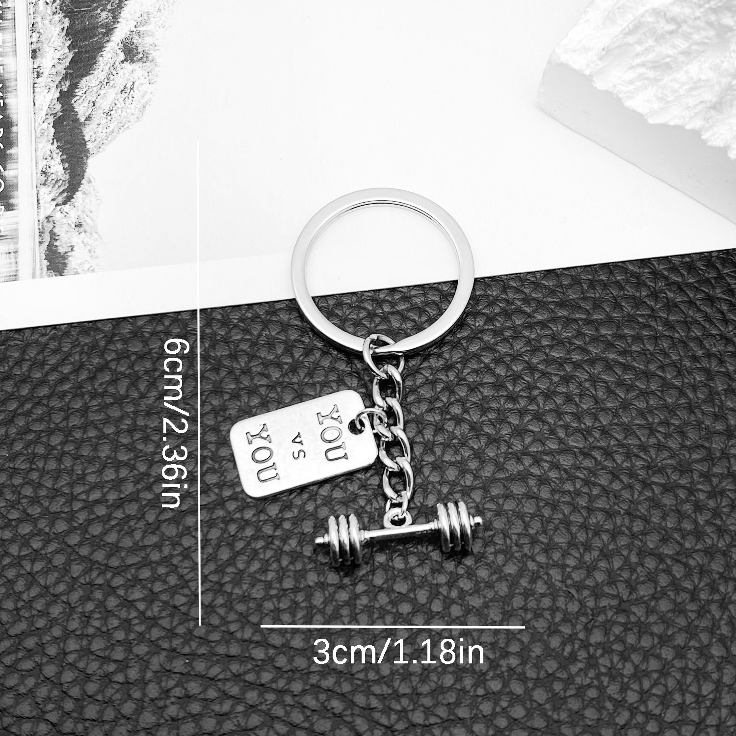 1 ancient silver sports equipment keychain-LS25-11.1g