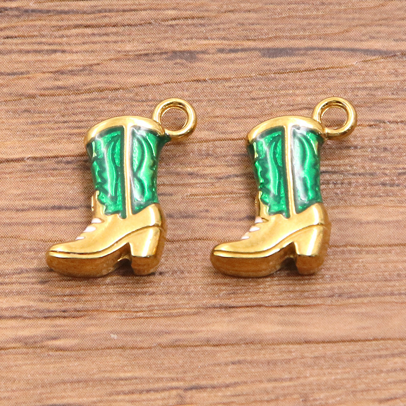 Green boots are 13X15mm