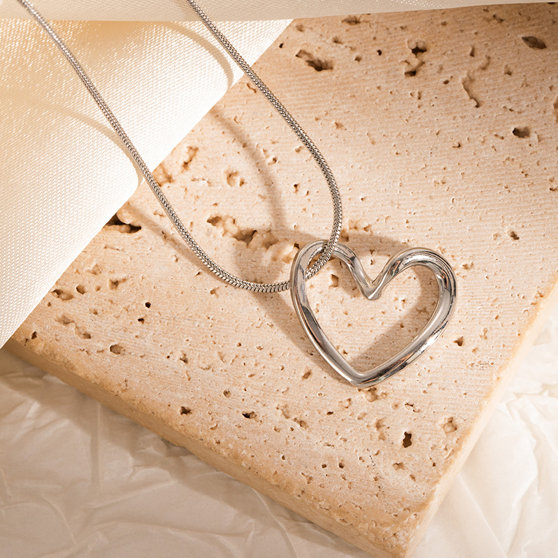 Steel color love heart