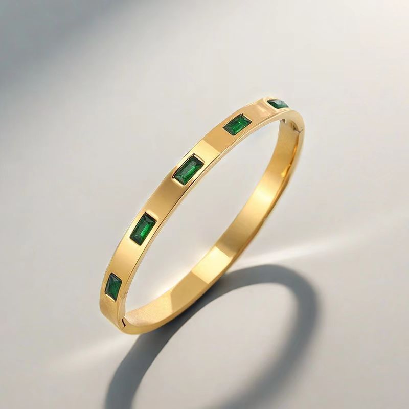 Gold - Green