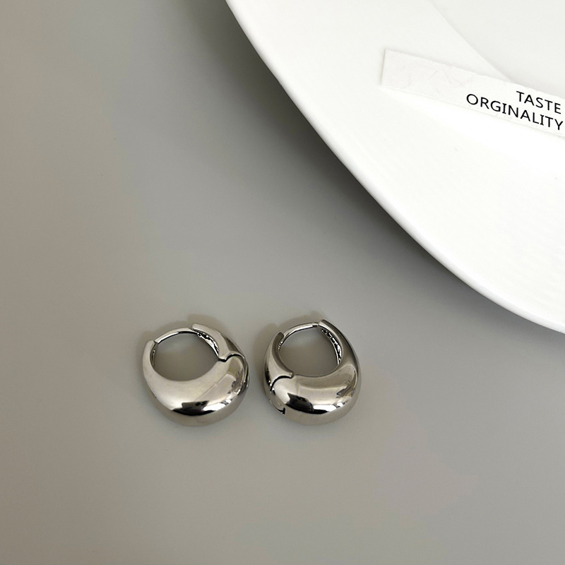 Silver earrings 0002