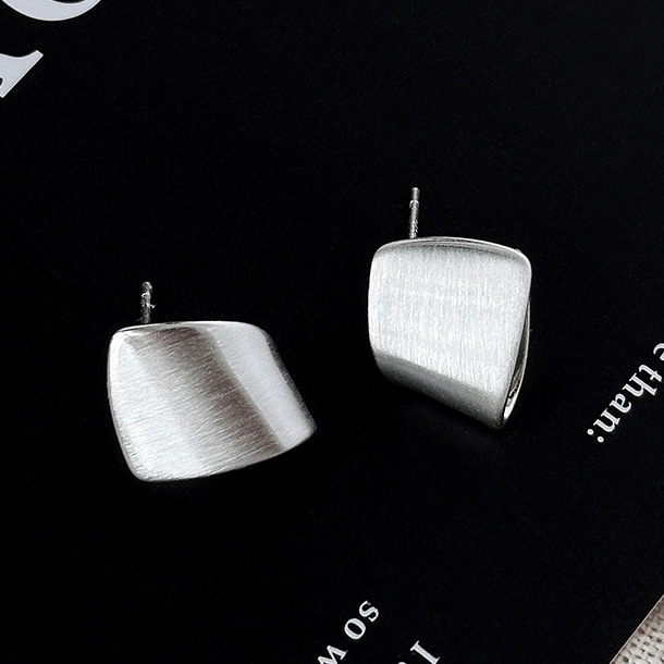 Silver 1136