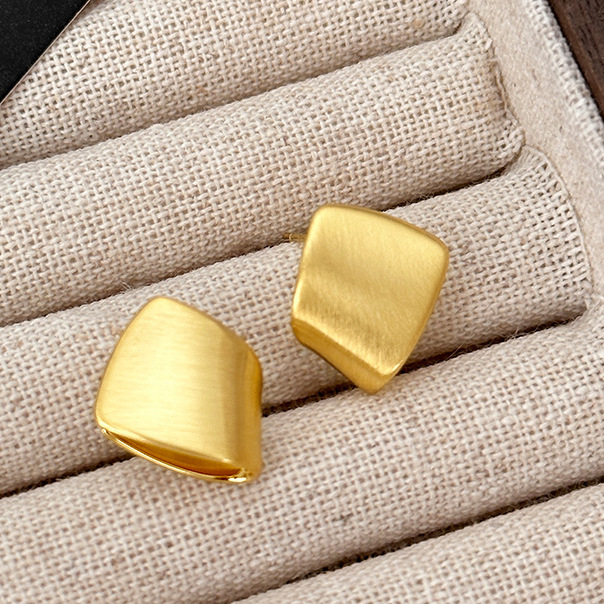 Gold 1137