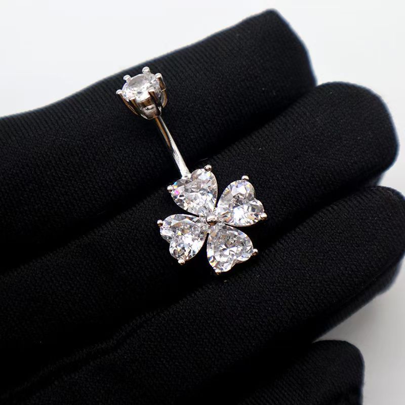 White zirconium heart