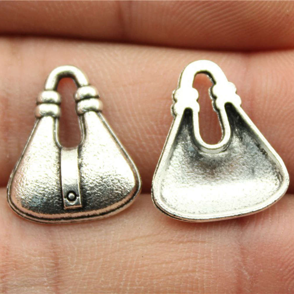 couleur argent antique