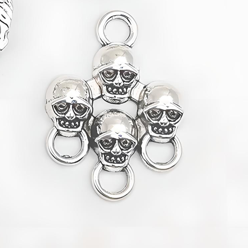 Skull D