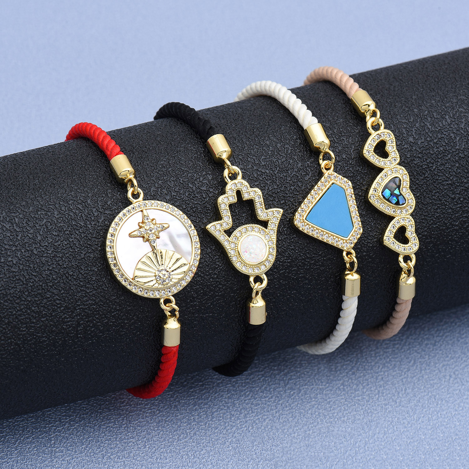 Customized hand cards (consult customer service)