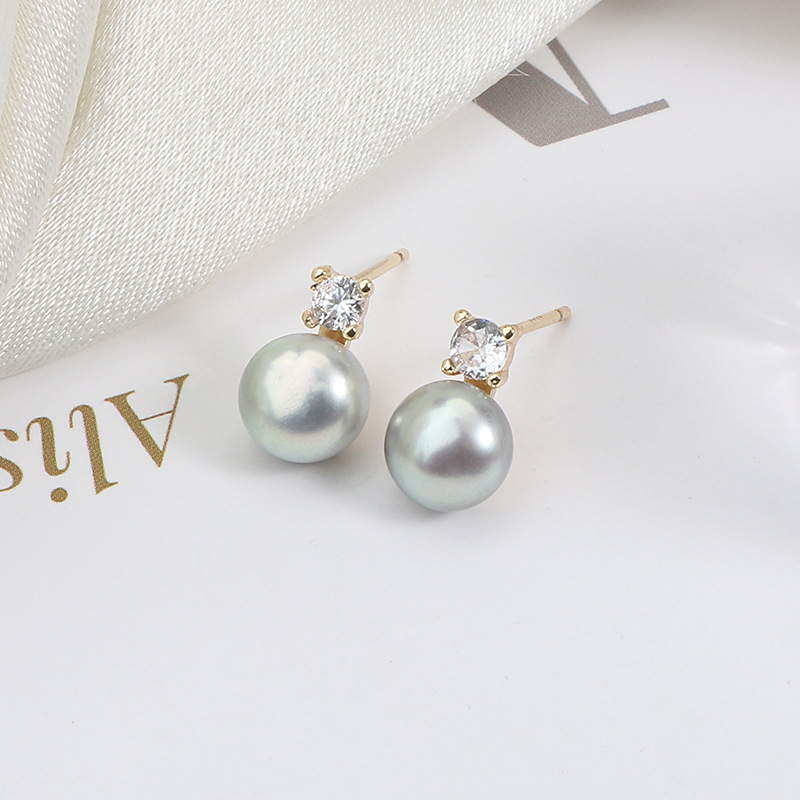 The spokes are so many hemp gray + gold