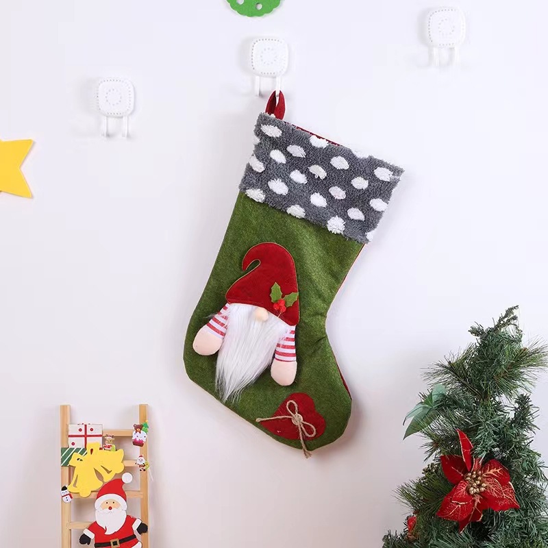 Faceless old man green socks