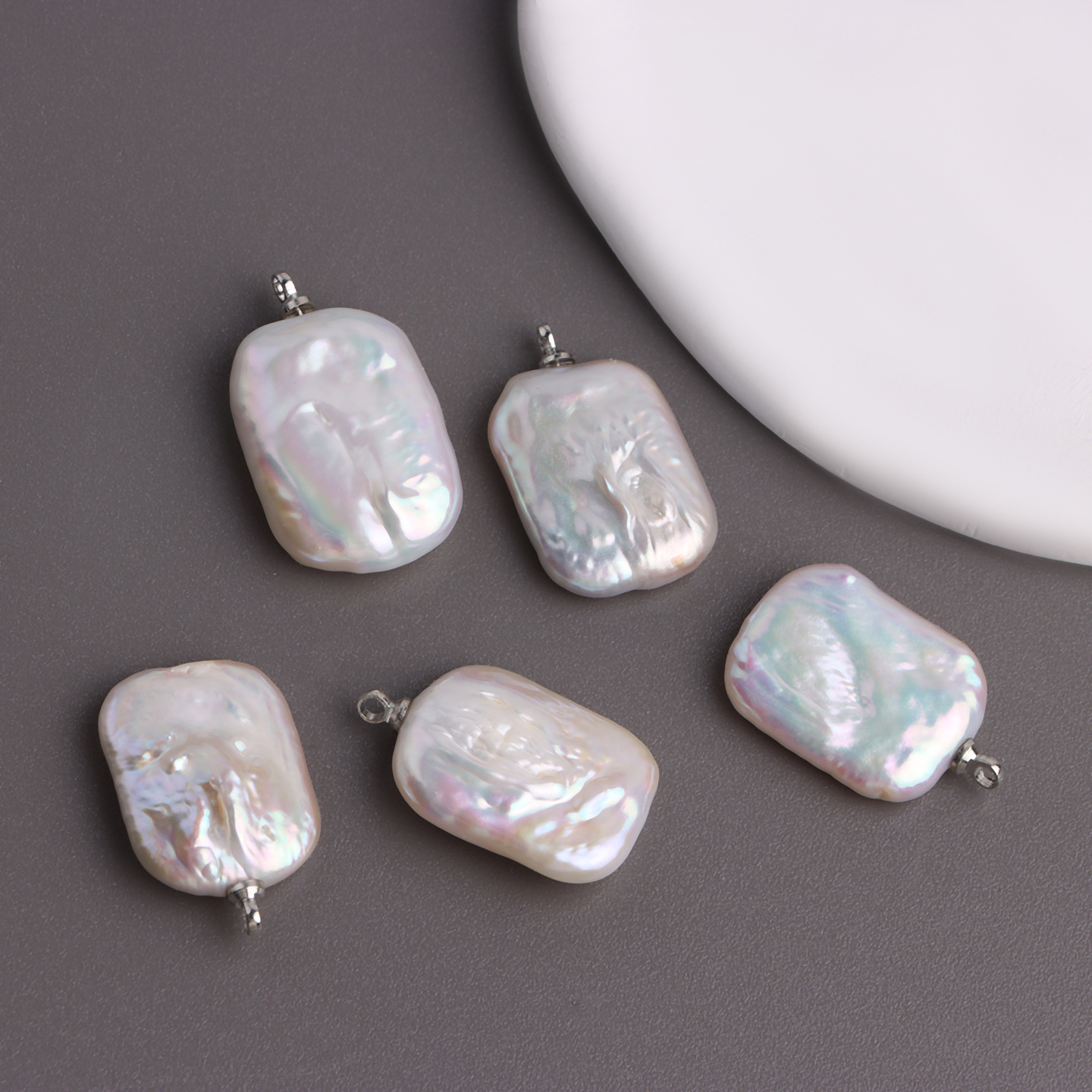 One white square pendant