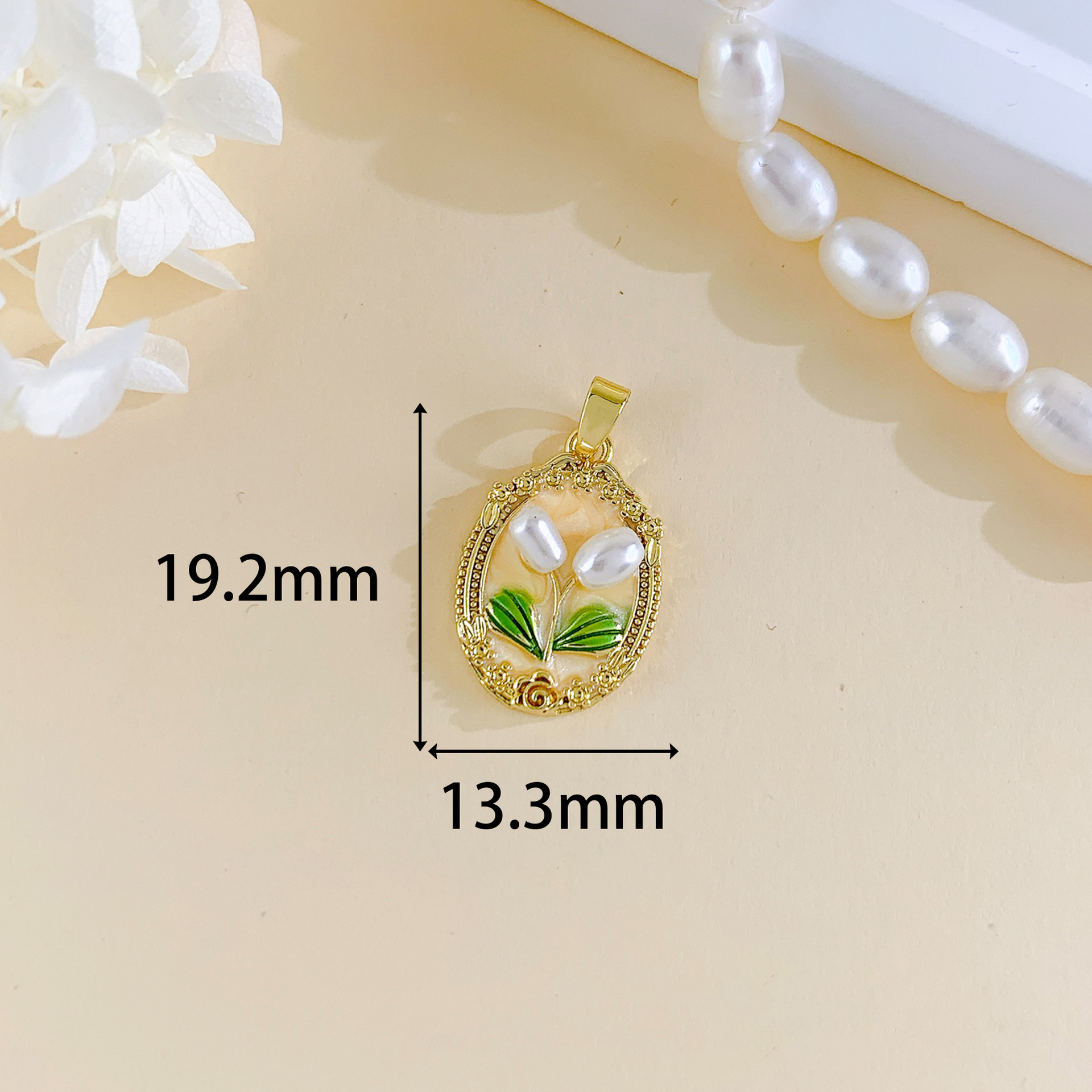 Xl4078 tulip pendant golden yellow