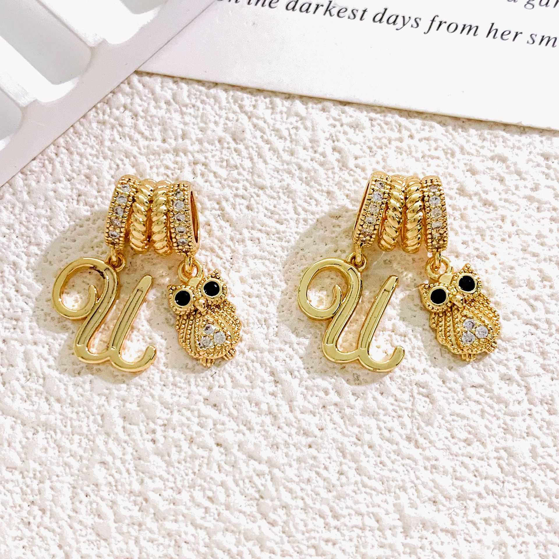 XL4626猫头鹰字母U组合吊坠金色