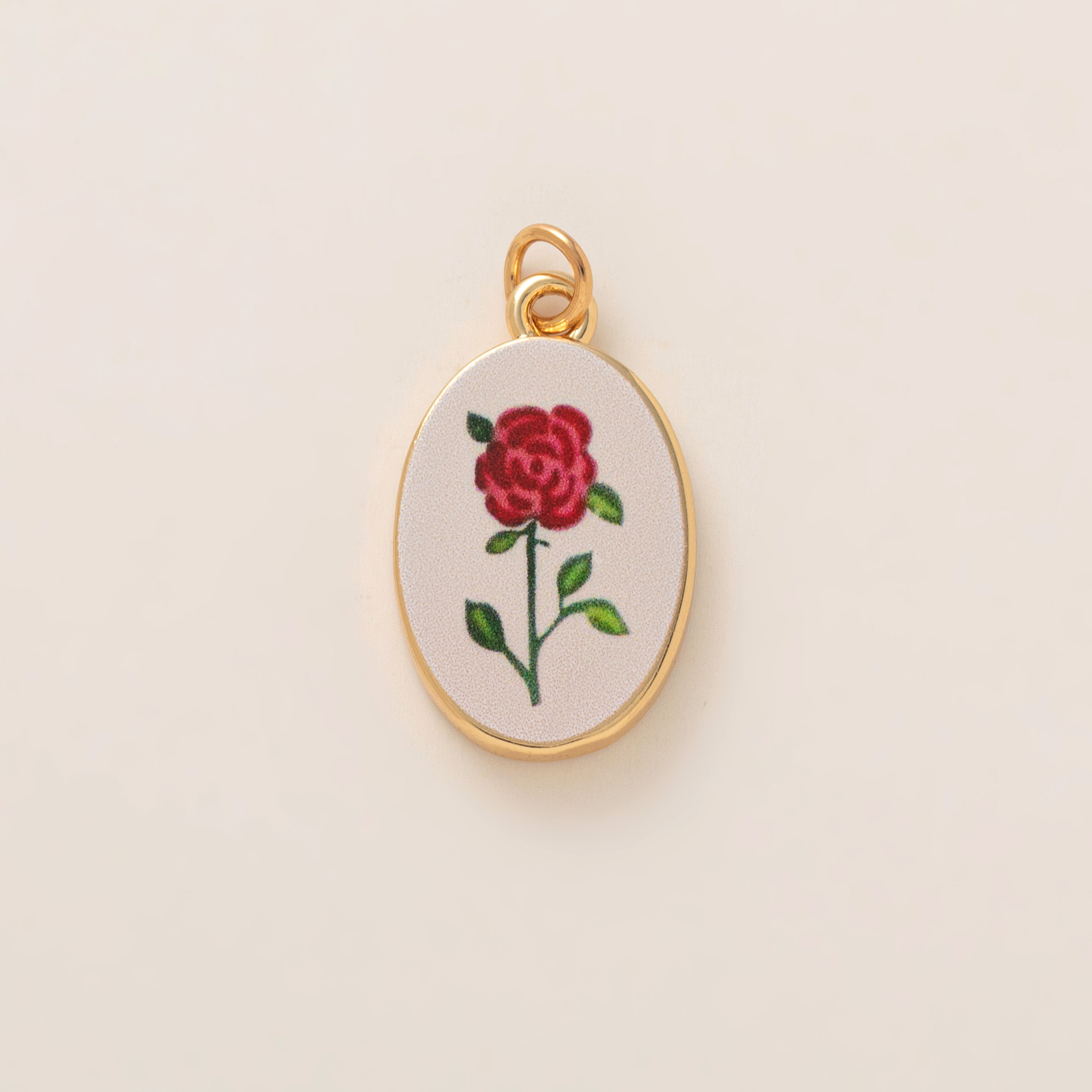 Red flower pendant