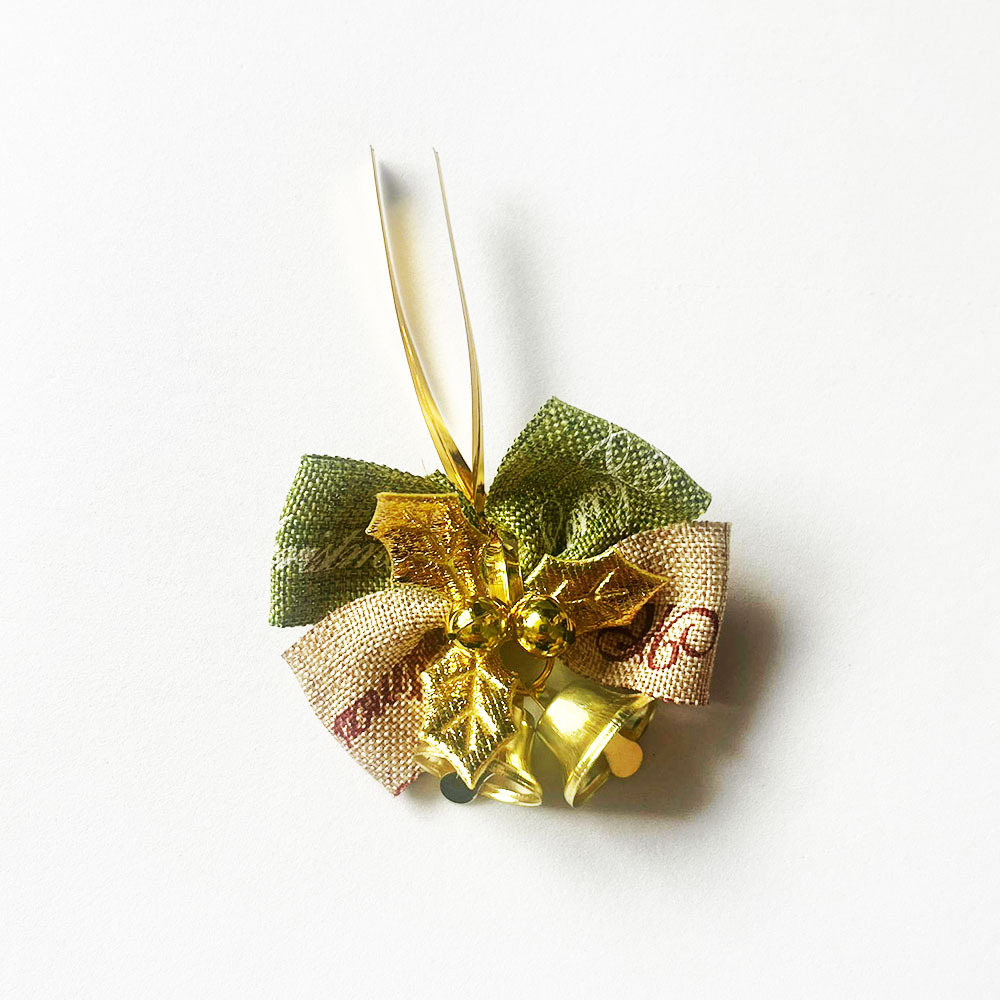 Color matching gold leaves