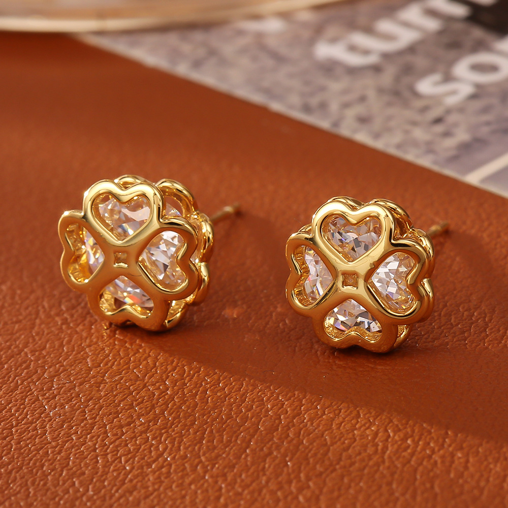 Golden white zircon four-leaf clover earrings