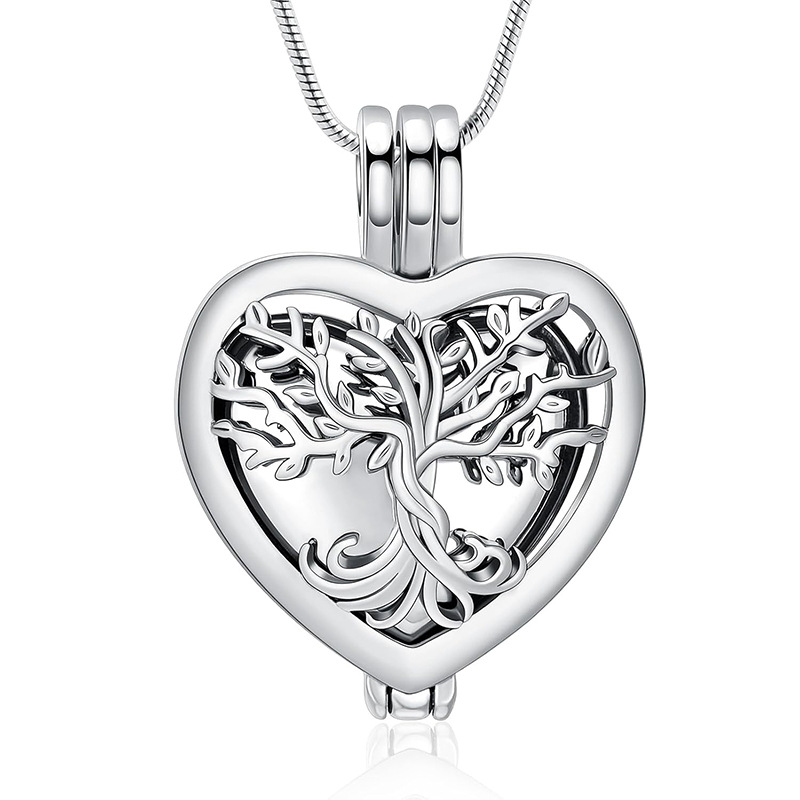 Silver hollow heart pendant