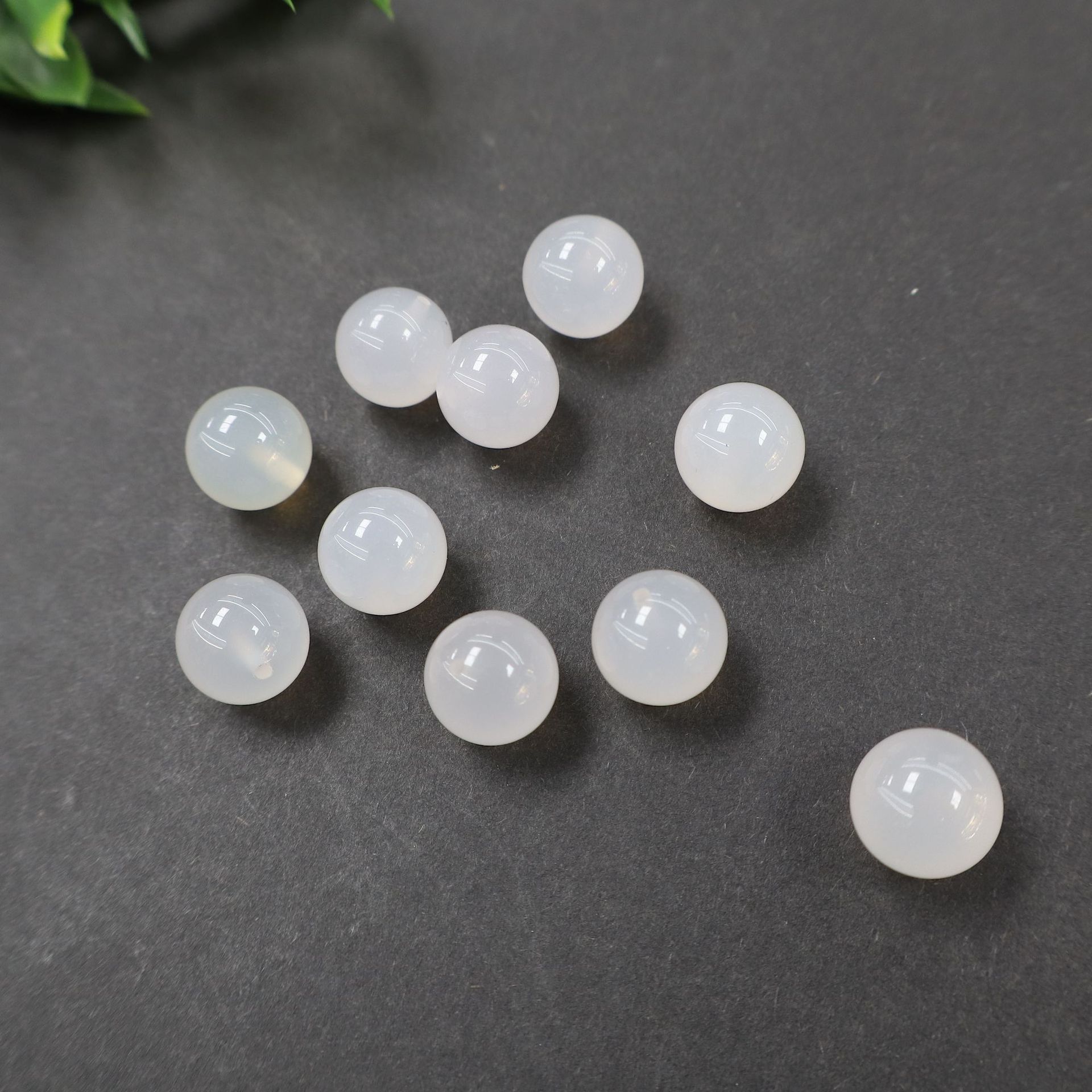 Half hole white agate beads