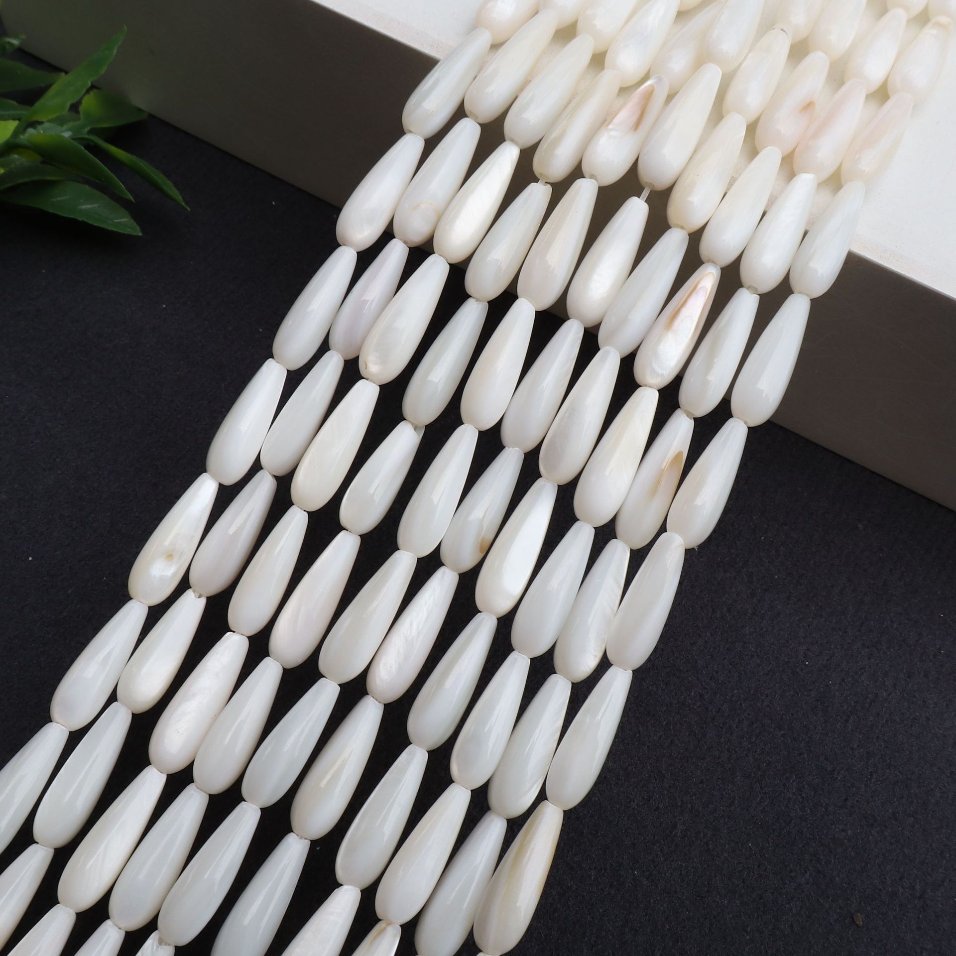 4x15mm water drop beads