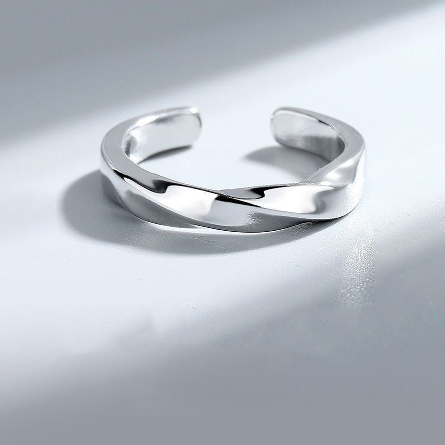 Mobius Ring Ring