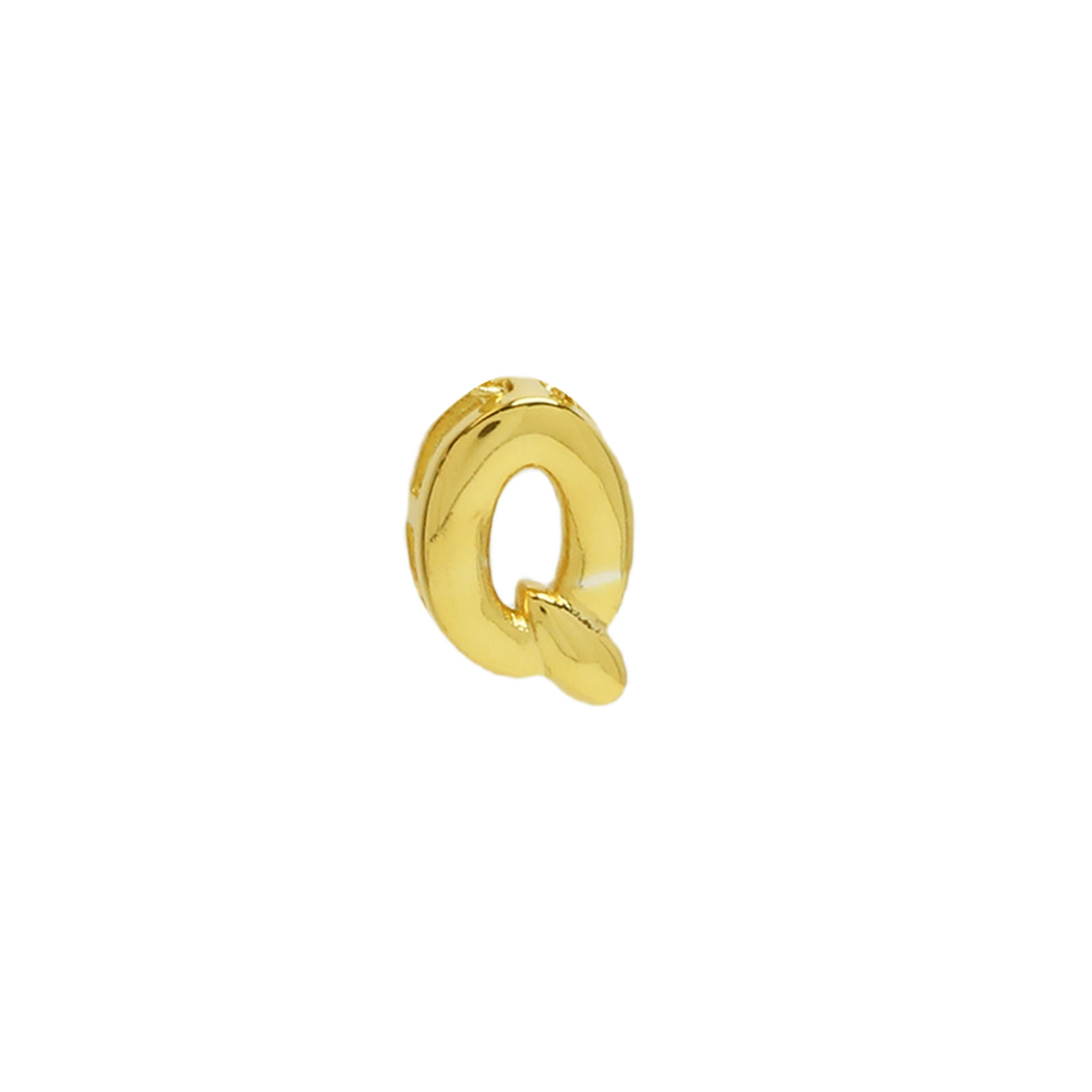 Gold Q (pendant)