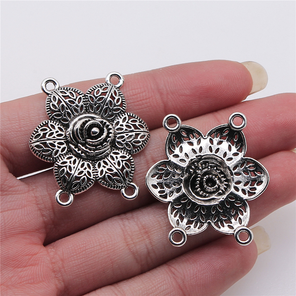 antique silver color