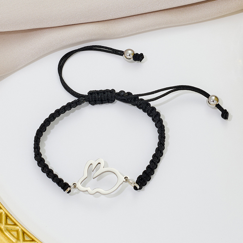 Steel-colored black rope