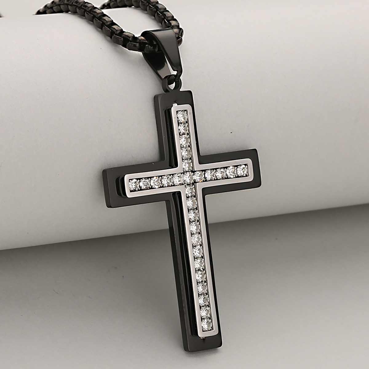 Black - silver (single pendant)